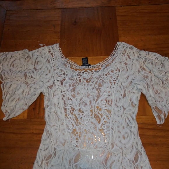 Rue 21 Lace blouse size small - Picture 2 of 3